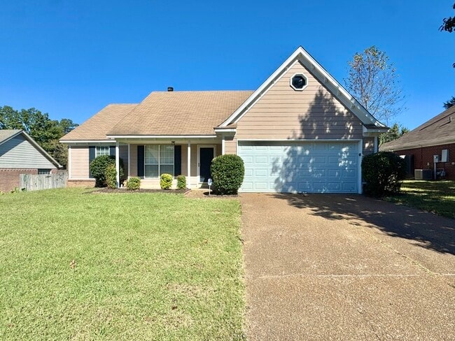 Building Photo - 55 Oak Ridge Cove