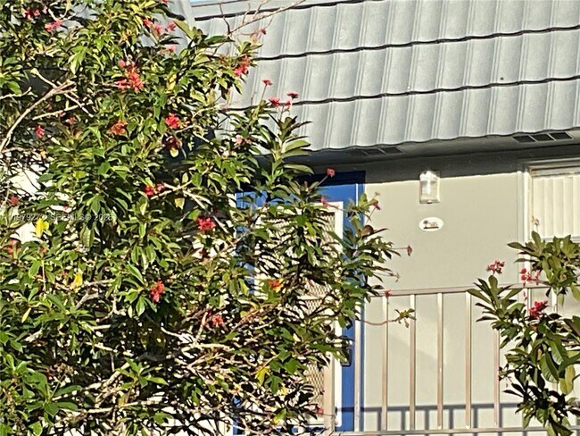 Photo - 516 Saxony Dr Unit 516