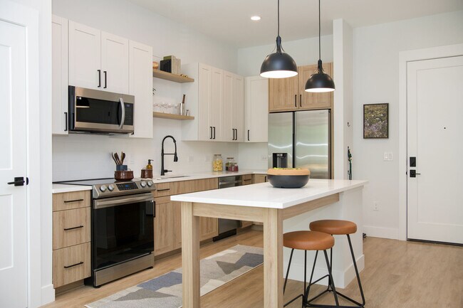 Photo - NOVEL Mallard Creek by Crescent Communities