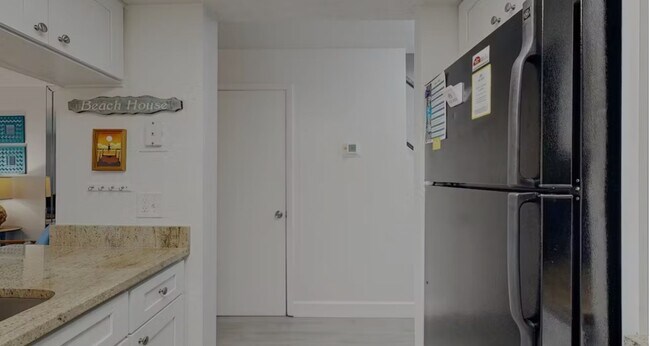 Photo - 11 Dondanville Rd Unidad 33