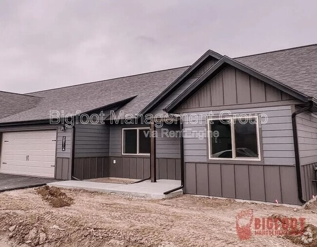Building Photo - 3931a Swan Rd Rental