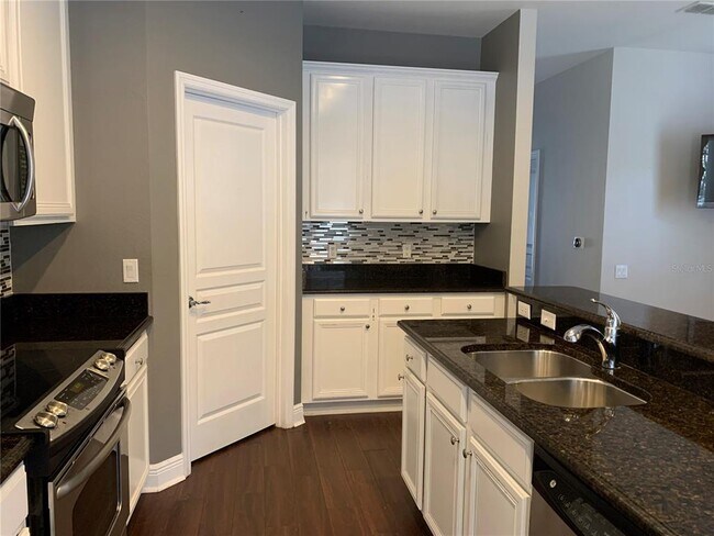 Photo - 7751 Fairgrove Ave