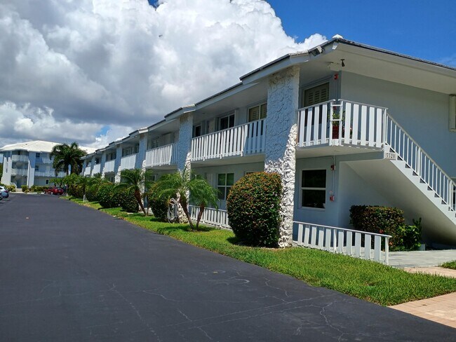 Building Photo - 5520 N Ocean Blvd Unit 208 Rental