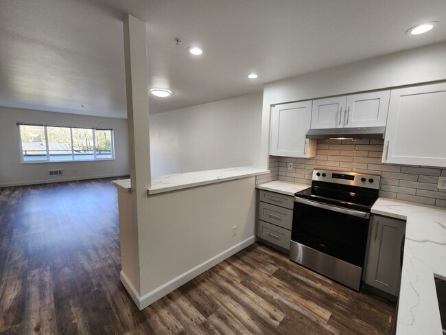 Issaquah Valley Place