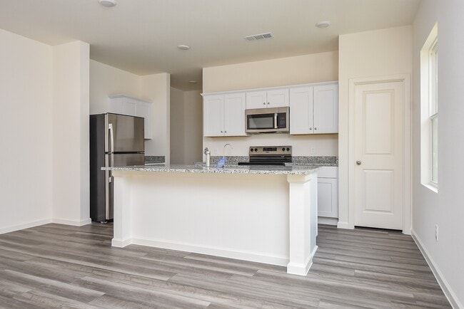 Photo - 3603 Admiralty Dr