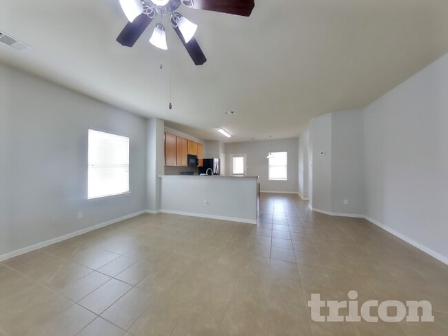 Photo - 2122 Hackberry Bank Ln