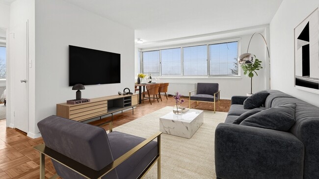Quebec House Apartments
