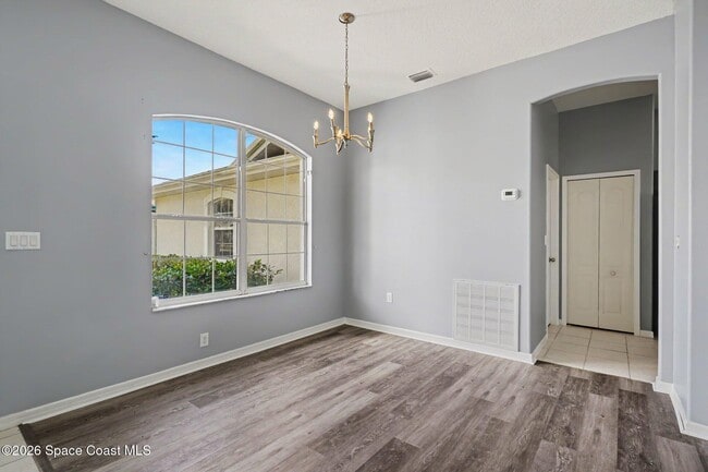 Photo - 1785 Curlew Ct