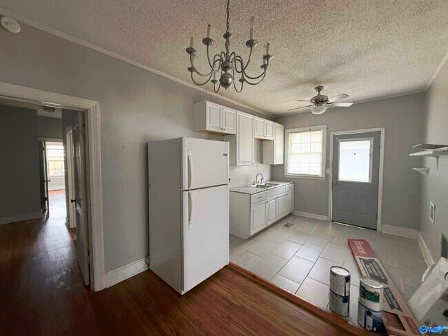 213 Wilson St NE Unit 2