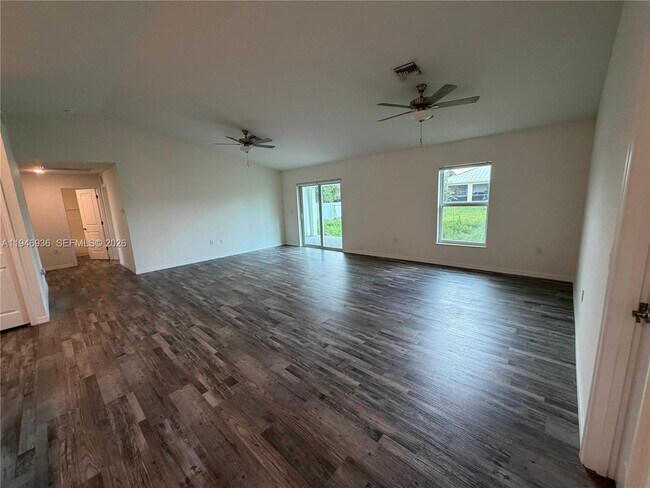 Photo - 3223 NE 14th Ave
