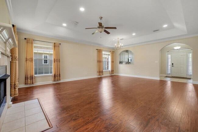 Photo - 7056 Sawley Ln