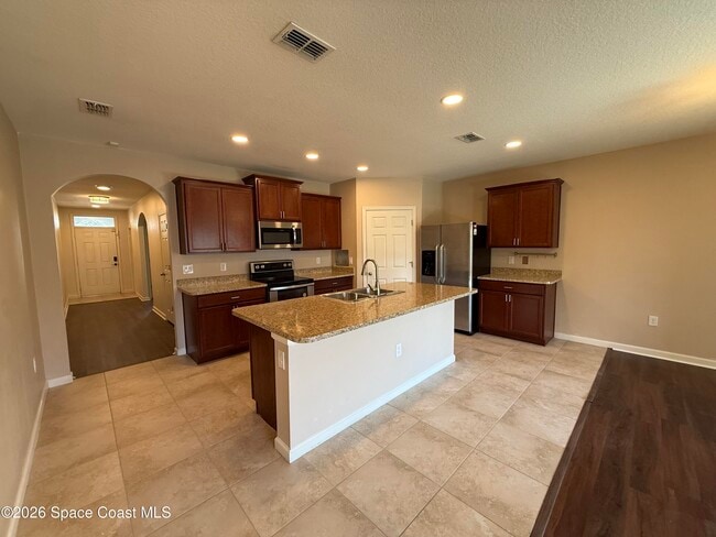 Photo - 1070 Swiss Pointe Ln