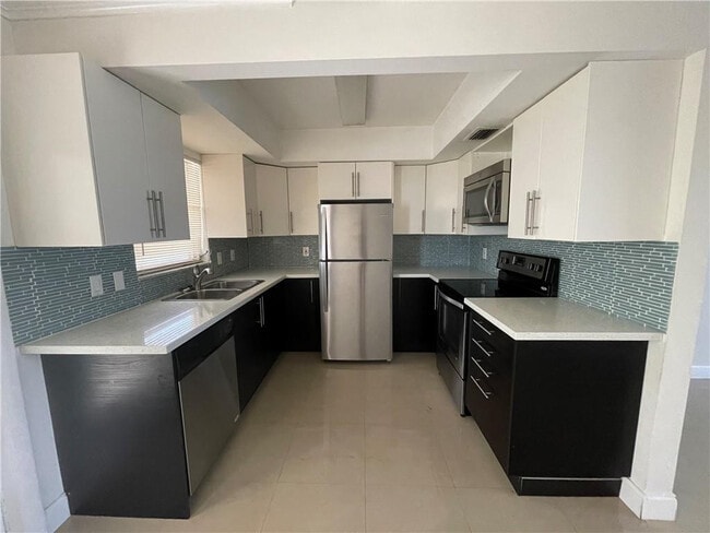 Photo - 2451 Lincoln St Unit 6