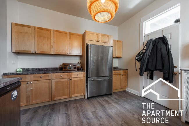 Photo - 3109 W Augusta Blvd Unit 1R