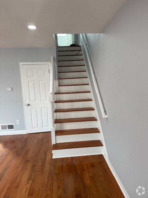 Building Photo - 2152 Vailthorn Rd Rental