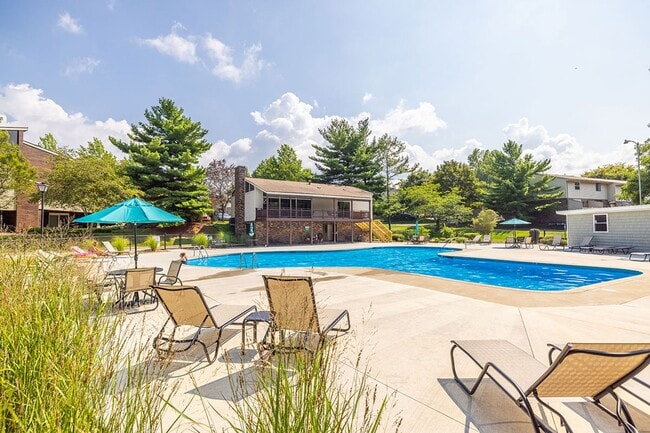 Willowood Village Apartments & Townhomes
