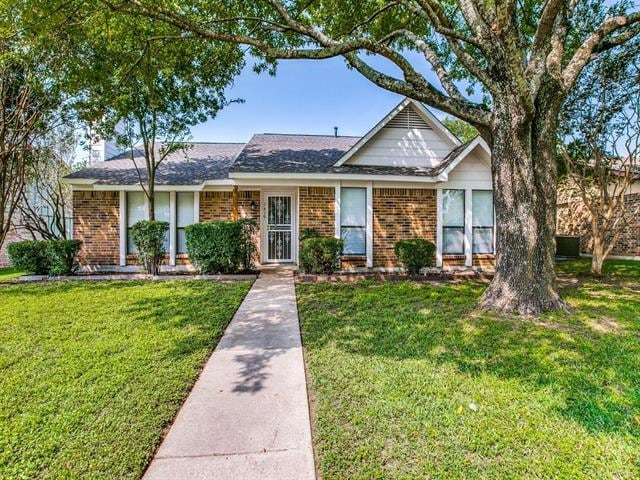 Building Photo - 1419 Willow Run Dr Rental