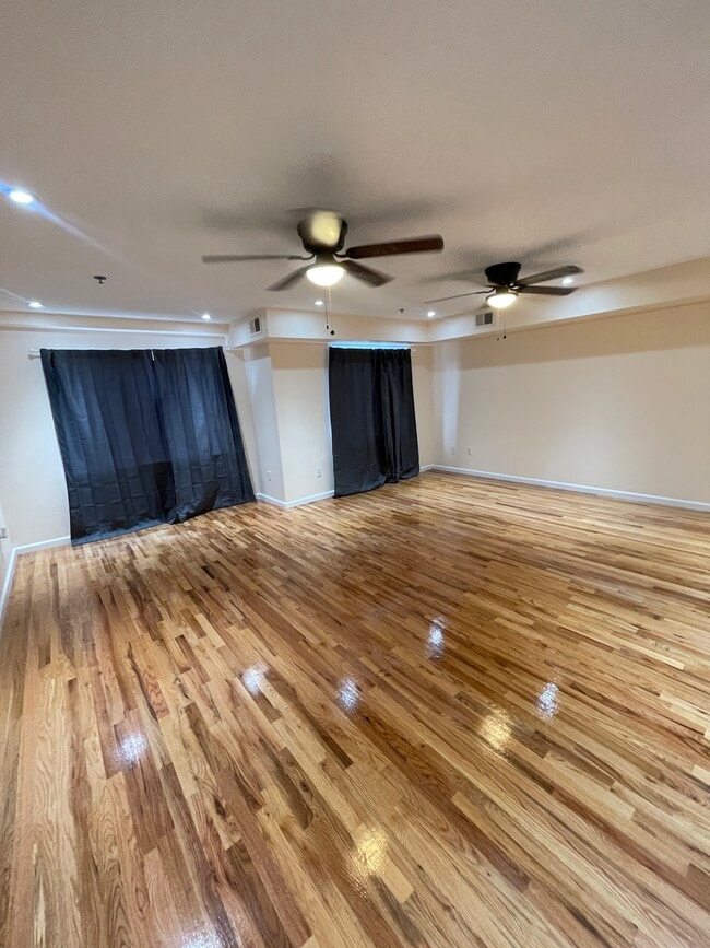 Photo - 93 Osborne Ter Unit 2