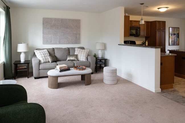 Photo - Hidden Oak Way