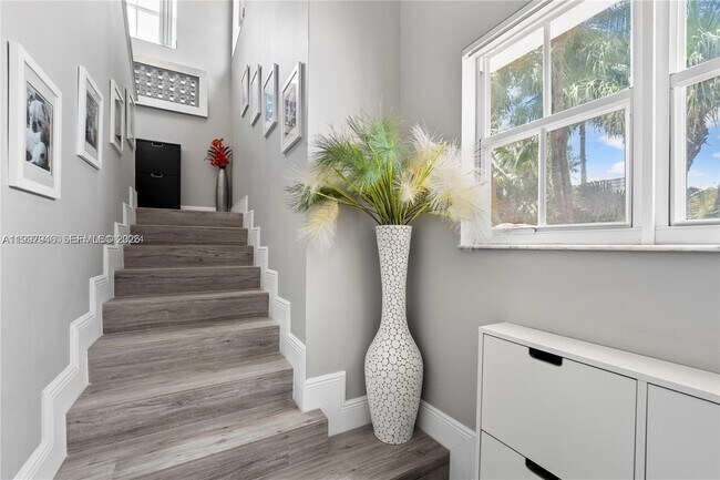 Photo - 3155 NE 184th St Unidad 8302