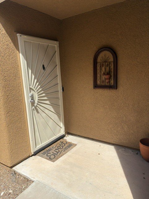 10073 E Escalante Rd