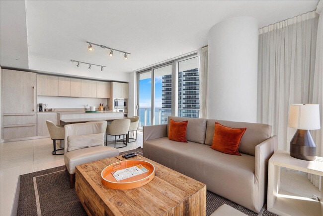 Photo - 4011 S Ocean Dr Unidad FL23-ID1049808P