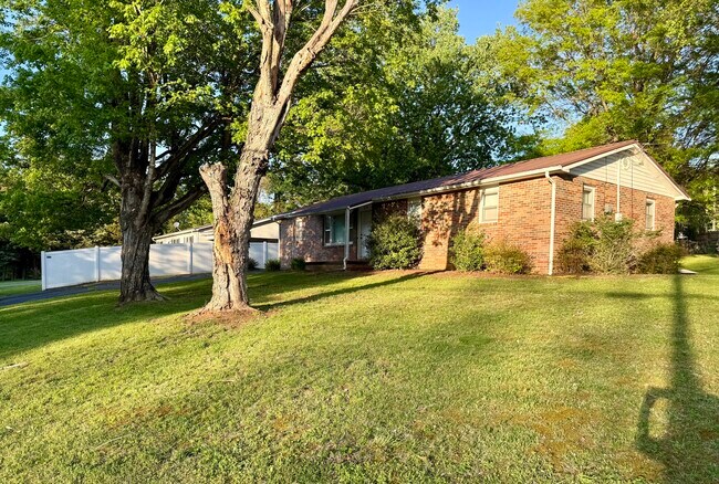 Photo - 338 S Austin Springs Rd