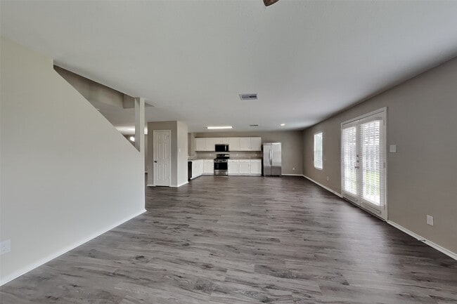Photo - 5010 Diamondcliff Ct