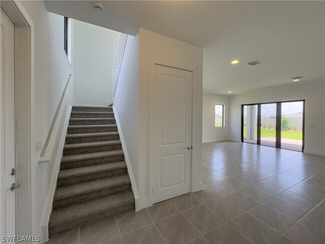 Photo - 5286 Nevola Ave