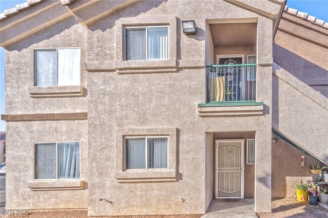 Building Photo - 1520 Frank-Aved St N Unit 101 Rental