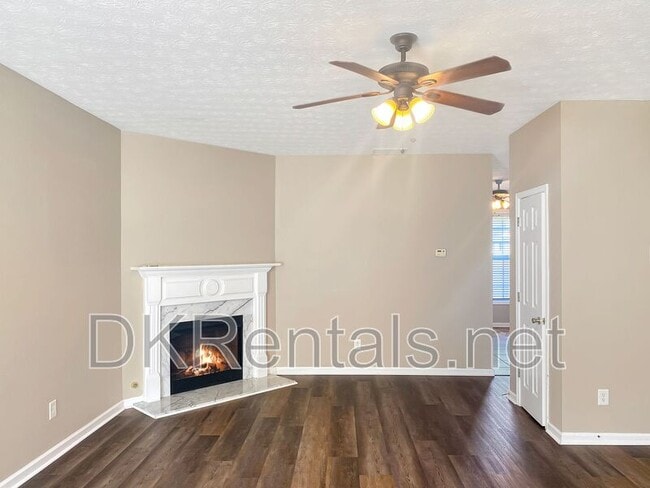 Photo - 3033 Kentmere Dr