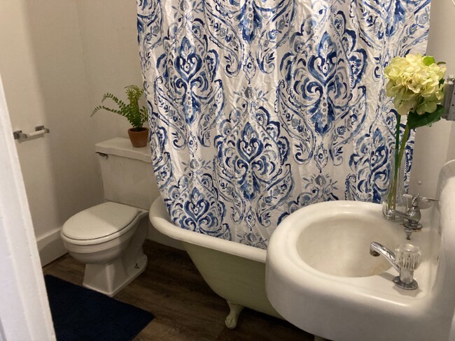 Photo - 324 6th Ave SW Unit 5