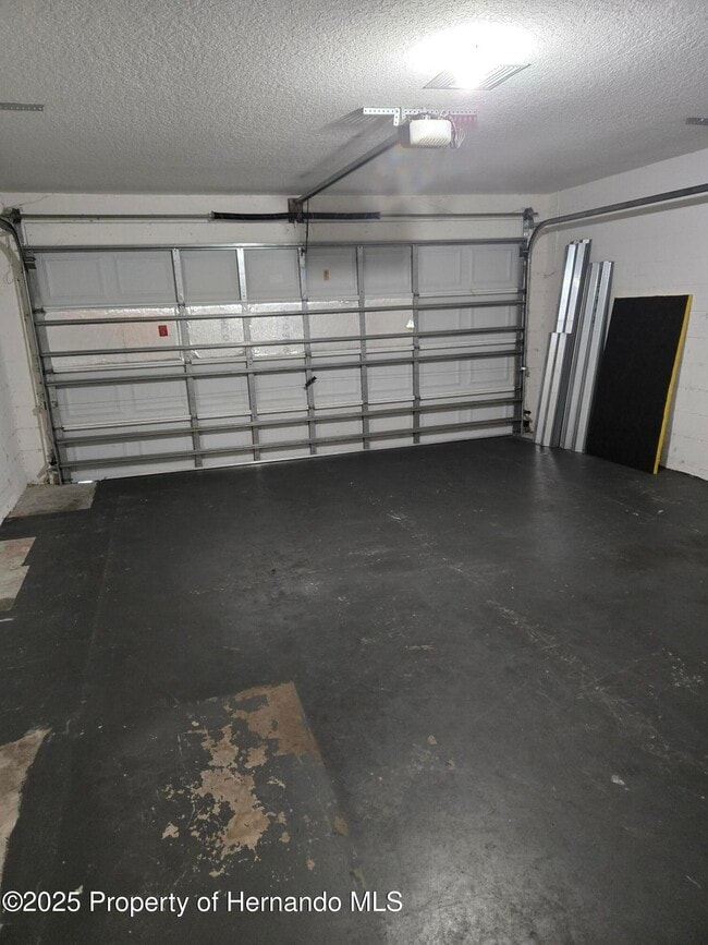 Photo - 1330 Clovis Ln