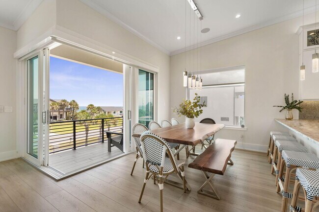 Photo - 3538 N Ocean Shore Blvd