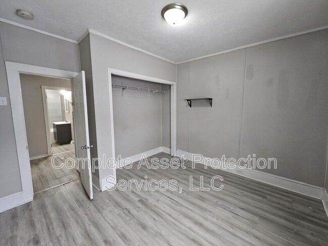 Photo - 111 Laurel St