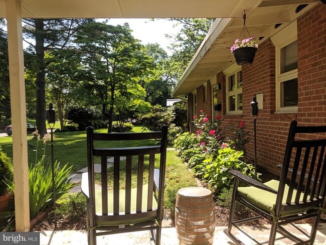 Photo - 6519 Byrnes Dr