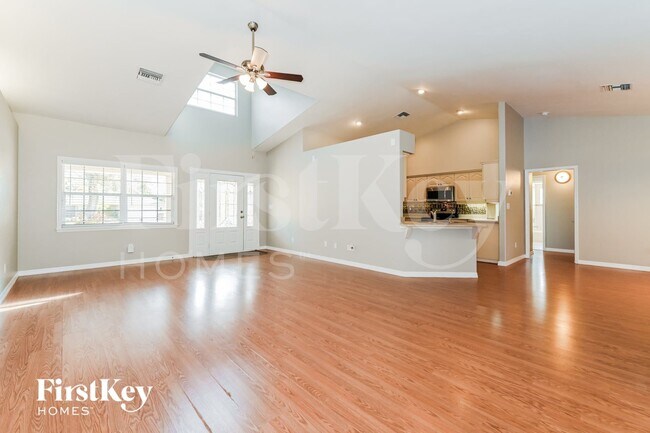 Photo - 217 Greenwood Ave