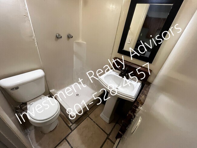 Photo - 1133 W Arapahoe Ave Unidad B