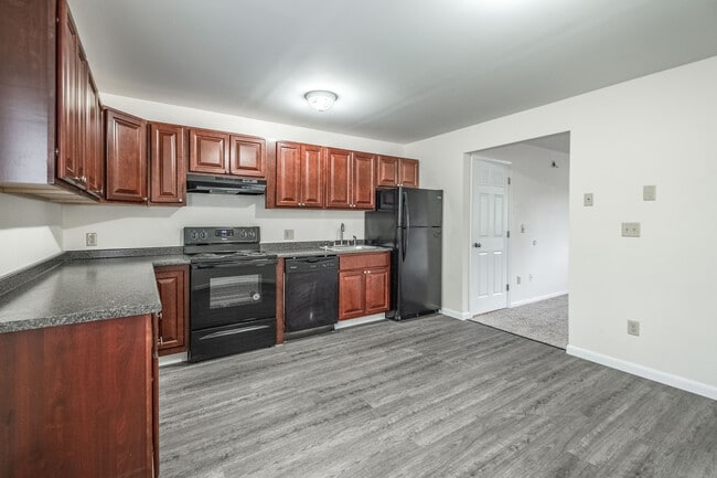 Photo - 95 Park Street Apartments