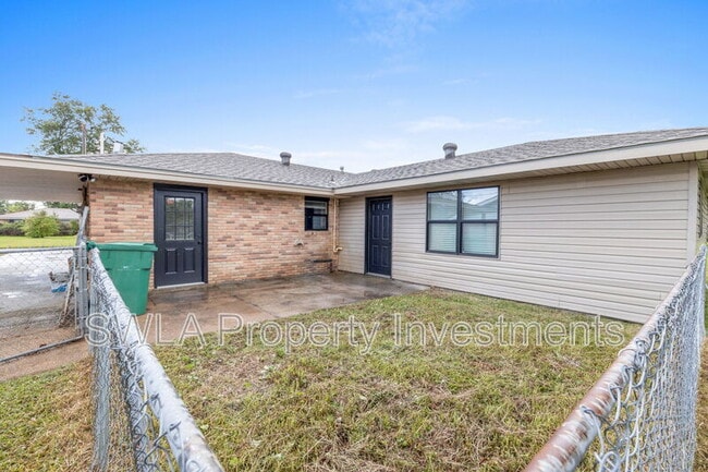Photo - 1026 Bee Tree St