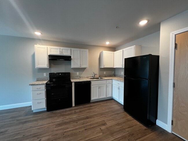 Photo - 197 Pearl St