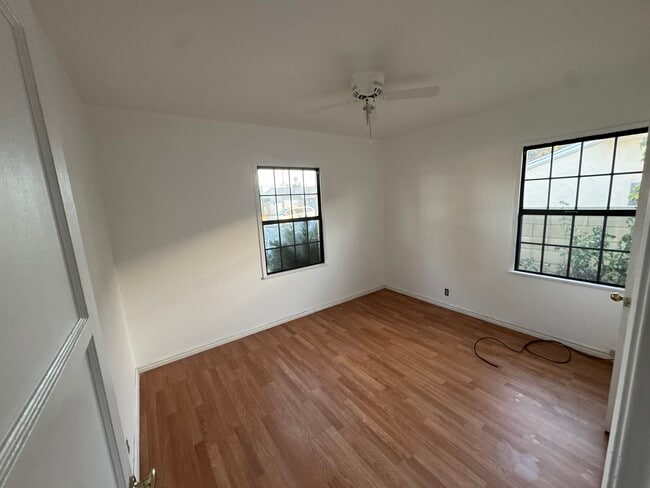 Photo - 5427 Bridgeview Ave Unit 5427 Bridgeview Ave