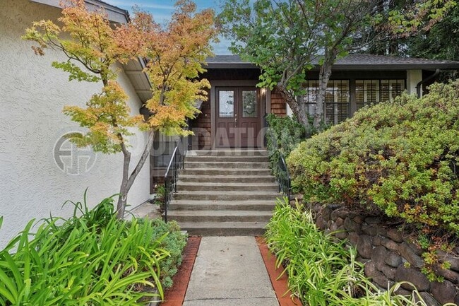 27 Partridge Dr