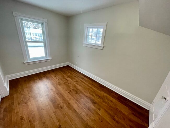 Photo - 26 N Boardman St