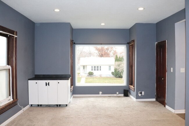 Photo - 6801 Lexington Ave Unidad 3