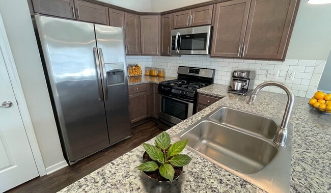 Photo - Walnut Grove Apartments