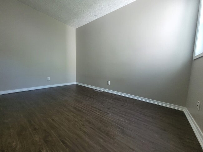 Photo - 612 N Washington St