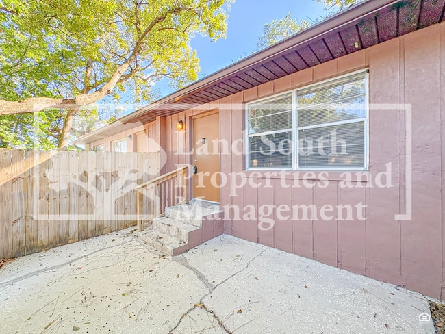 Photo - 724 Angelina Ln