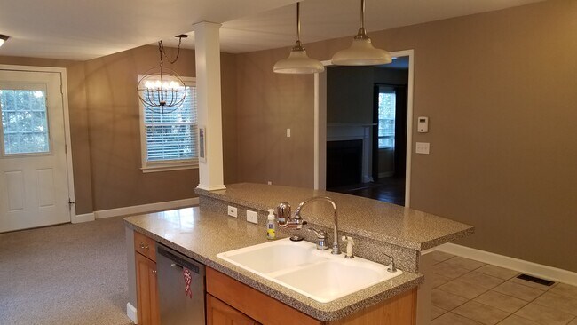 Photo - 4208 Starmount Dr