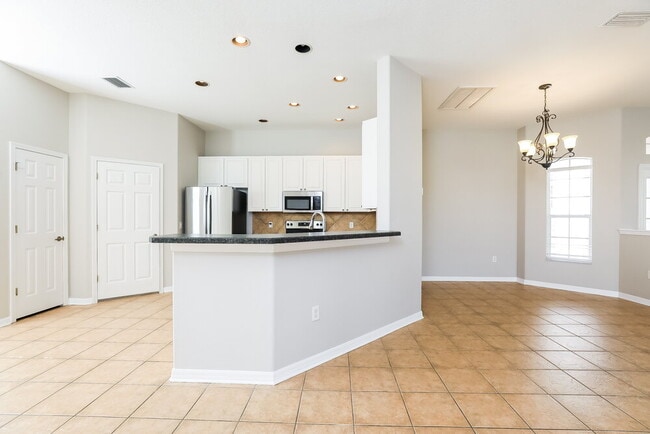 Photo - 12250 23rd St E